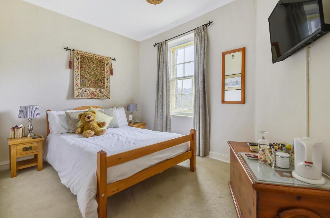 Roscrea Bed & Breakfast Bodmin Εξωτερικό φωτογραφία